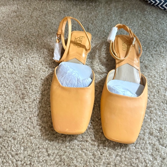 Franco Sarto | L-Jolee Ankle Strap Flat, size 38.5EU/8.5US in Cantaloupe Leather - Picture 8 of 10